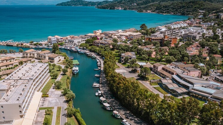 Canvas By Mitsis Messonghi